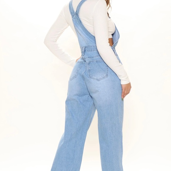 Fashion Nova Wide Leg Denim Overalls NEW - Picture 3 of 4